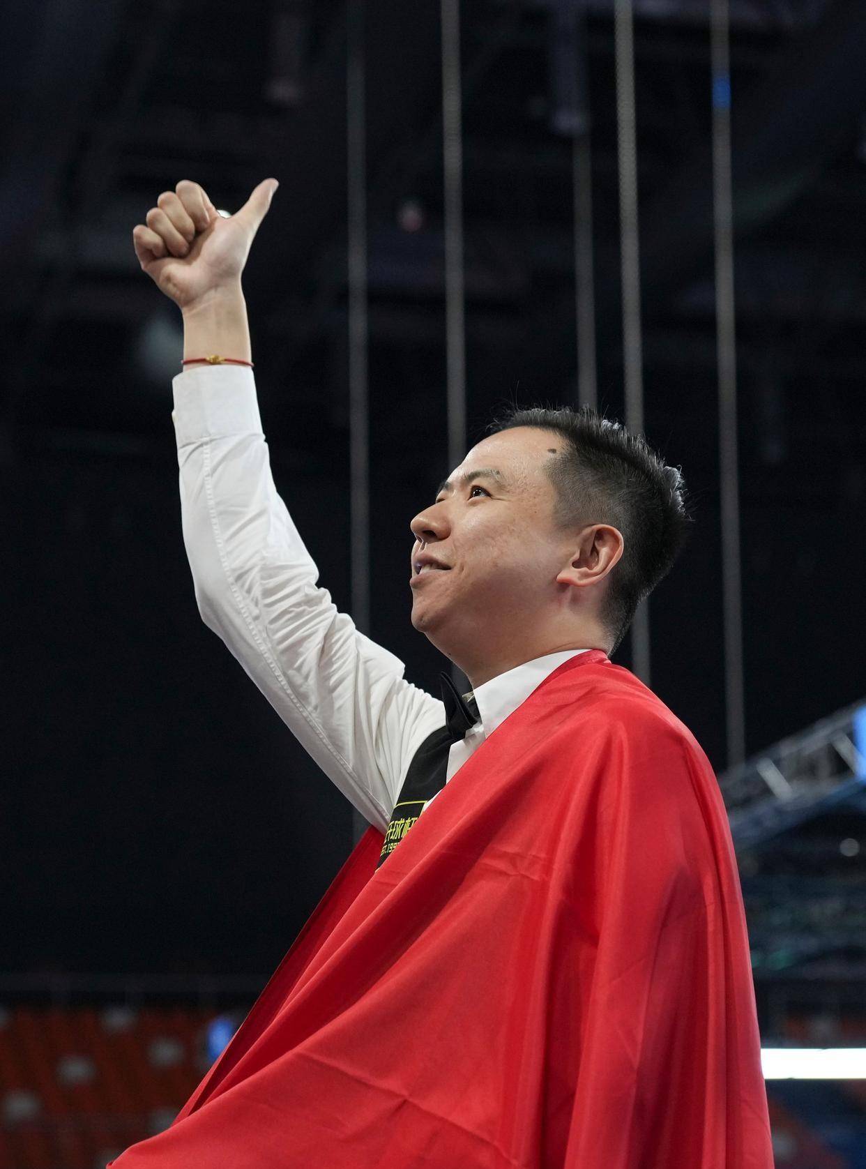 推动人类社 推动人类社